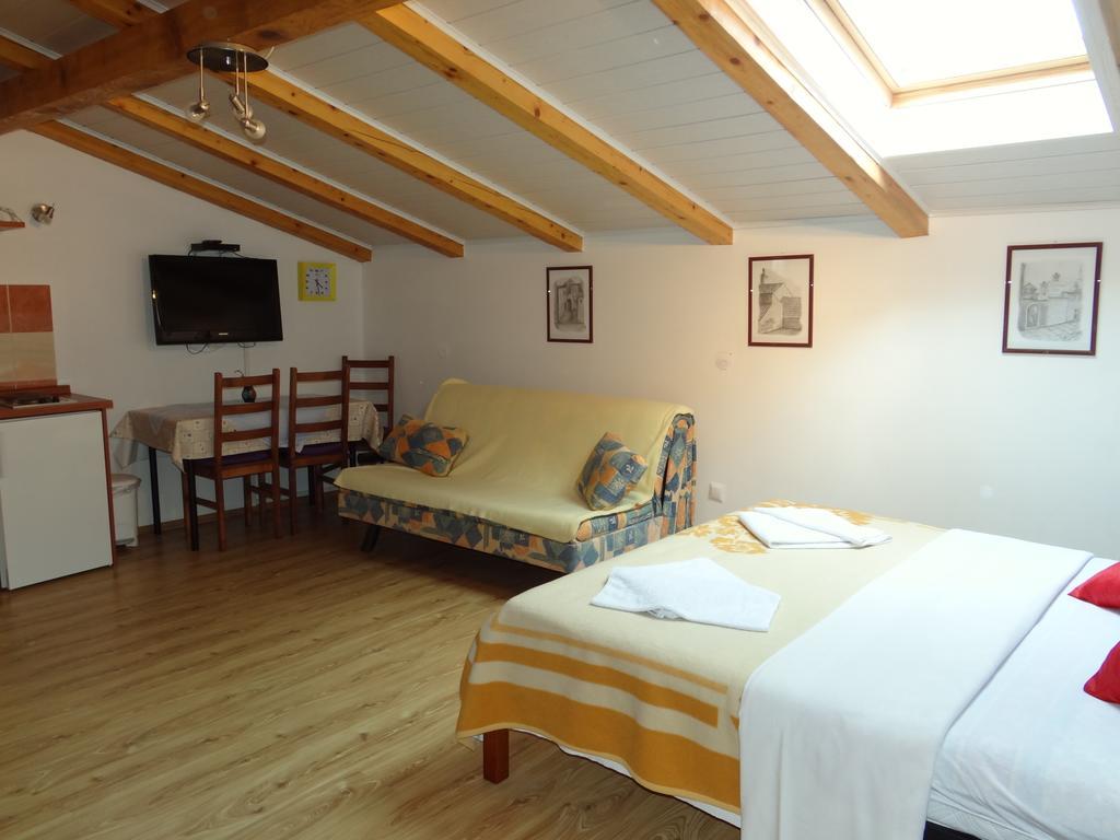Apartments Sanja Baška Chambre photo
