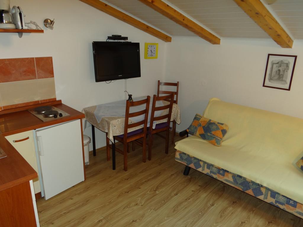 Apartments Sanja Baška Chambre photo